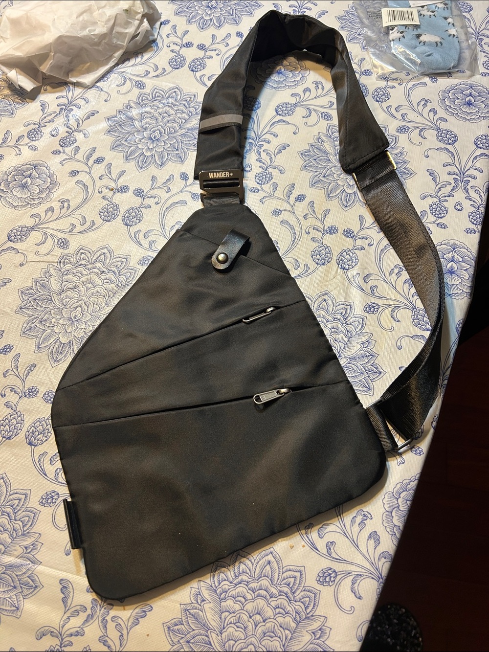 Wander Black  Sling Bag - Crossbody Carry